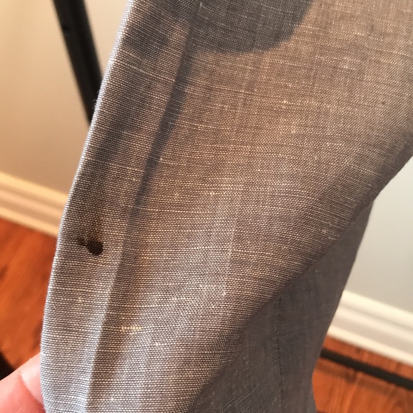 Le Chateau Linen Vest Suit. - Picture 16 of 16